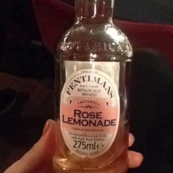 Folketeatret - Lemonade med rose - Performing Arts Near Me - Copenhagen, 84