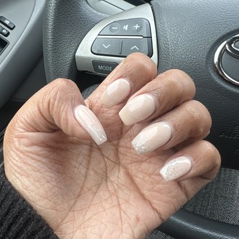 Ivy Nails - Nail Salons Near Me - Alexandria, Virginia