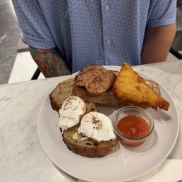 Big Brekkie! Big Brekkie!