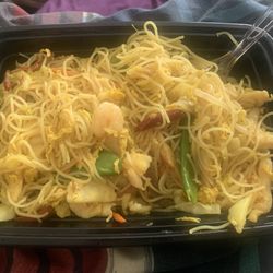 New Golden Bowl Chinese Restaurant - Singapore Chow Mei Fun