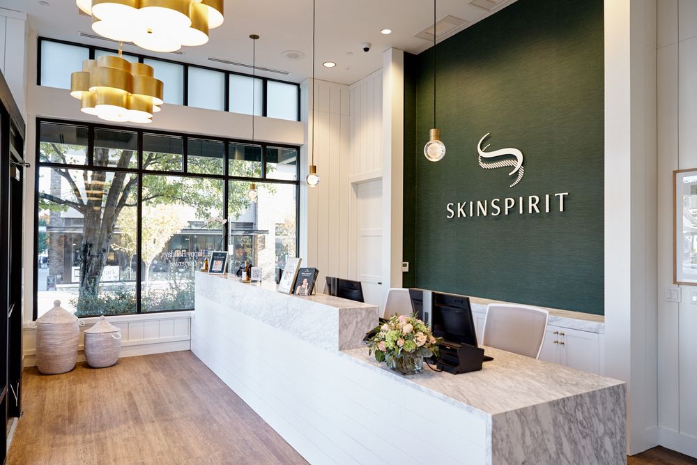 SKINSPIRIT LAKE OSWEGO Updated August 2024 18 Photos 220 A