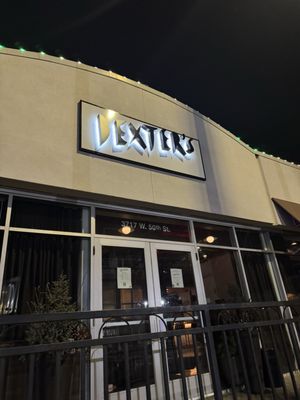 Dexter's by null