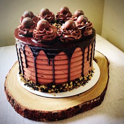 Sweet But Savory Bakery - Chocolate cake