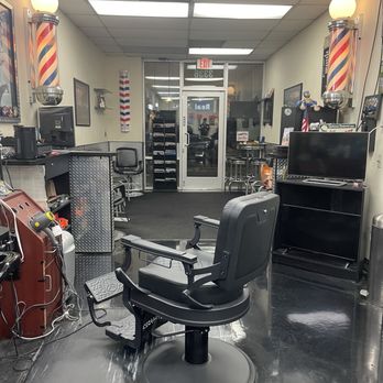 Real Barber's - Real barbers - Barbers Near Me - Fullerton, California Real Barber's - Real barbers - Barbers Near Me - Fullerton, California