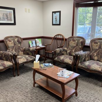 Parkview Dental - Waiting Room - General Dentistry Near Me - New Whiteland, Indiana Parkview Dental - Waiting Room - General Dentistry Near Me - New Whiteland, Indiana