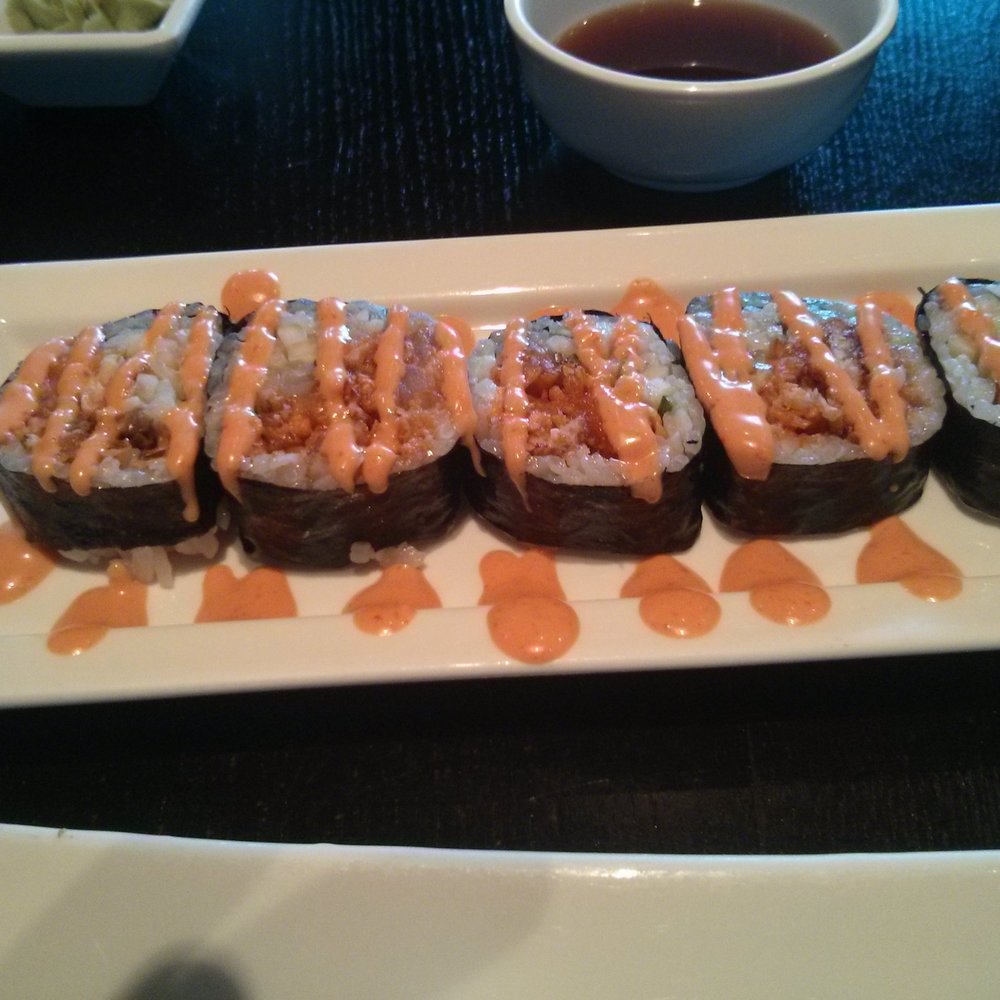 Sake Sushi - Spicy seafood roll - Sushi Bars Near Me - Vaughan, Ontario Sake Sushi - Spicy seafood roll - Sushi Bars Near Me - Vaughan, Ontario