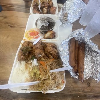 Tita's Kitchenette - Filipino Near Me - National City, California Tita's Kitchenette - Filipino Near Me - National City, California