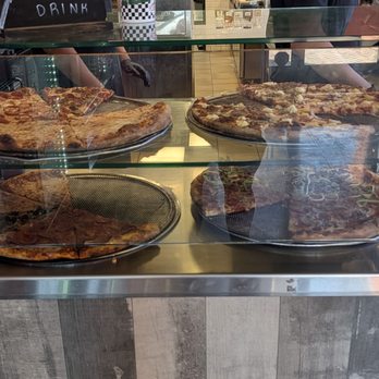 Joe's New York Pizza - This is what greet you when you walk inside! It is highs are definitely tasty! - Pizza Near Me - Henderson, Nevada
