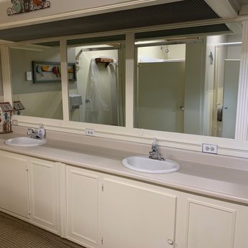Big Meadow Family Campground - Extremely clean bathrooms - Campgrounds Near Me - Townsend, Tennessee Big Meadow Family Campground - Extremely clean bathrooms - Campgrounds Near Me - Townsend, Tennessee