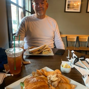 Frontier Perk Cafe - Cafes Near Me - St. Charles, Missouri Frontier Perk Cafe - Cafes Near Me - St. Charles, Missouri