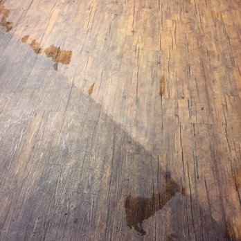 Sunshine Carpet and Floor Cleaning - Wood-look vinyl floor cleaning - Carpet Cleaning Near Me Sunshine Carpet and Floor Cleaning - Wood-look vinyl floor cleaning - Carpet Cleaning Near Me