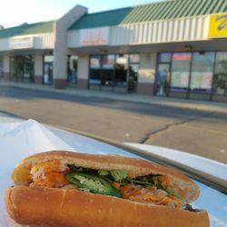 Columbus Square Shopping Center - I'm not a breeder, just a breader