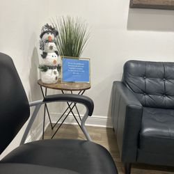 Hollywood Oral Surgery & Dental Implants