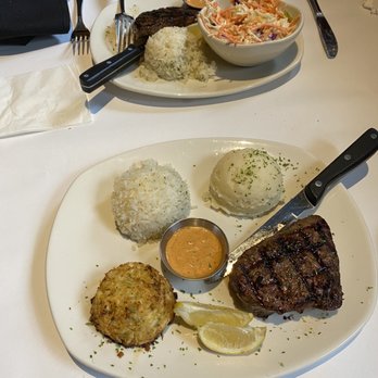 Bonefish Grill - Perfect Parings..steak and crab with a delicious spicy cream sauce. 2 sides - Seafood Near Me - Palm Beach Gardens, Florida