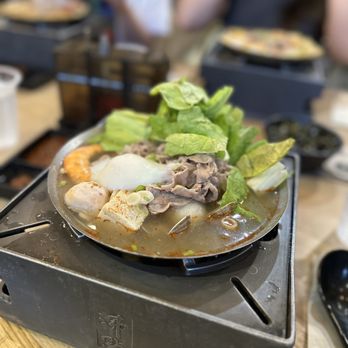Boiling Point - Seafood & Tofu - Taiwanese Near Me - Pasadena, California