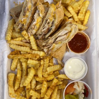 Abu Omar Halal - Arlington - Italian shawarma - Halal Near Me - Arlington, Texas