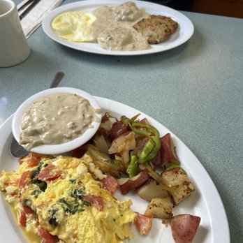 Dimitris Farmer's Market Restaurant - Greek Omelette, home fries with peppers and onions and side of sausage gravy with two eggs, biscuit, gravy and hash browns - Breakfast & Brunch Near Me - Pompano Beach, Florida