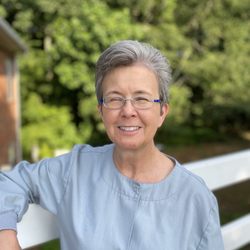 Golden Dental Center - Lisa- Registered Dental Hygienist