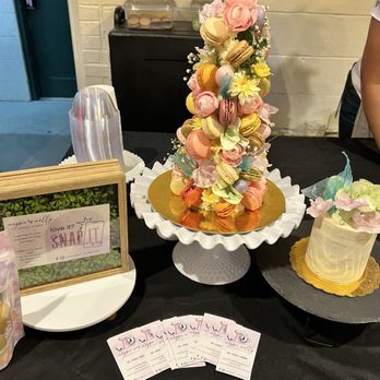 Brewpoint Craft Elmhurst - Macaron tower - Coffee & Tea Near Me - Elmhurst, Illinois