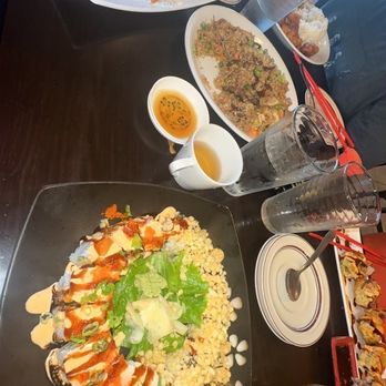 Five Star Sushi - Pad Thai, 5star fried rice, capt crunch roll, naughty girl roll, orange chicken, hot tea, jb roll - Sushi Bars Near Me - Warr Acres, Oklahoma