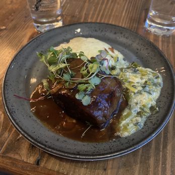 Avenue N Providence - Sirloin with creamed leeks and raclette potato gratin. Unfortunately the potatoes were undercooked and the leeks were cold. - Bars Near Me - Providence, Rhode Island