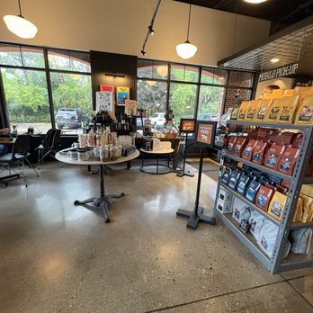 Stone Creek Coffee - Coffee & Tea Near Me - Delafield, Wisconsin