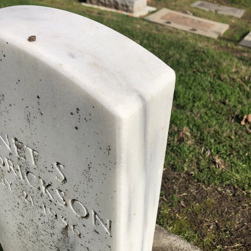 Fair Oaks Cemetary - Veteran's headstone amongst other types of memorials. - Funeral Services & Cemeteries Near Me - Fair Oaks, California