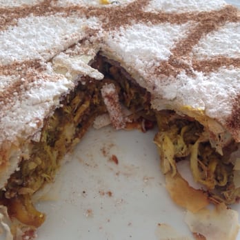 Fettoosh - Small chicken bastilla - Moroccan Near Me - Arlington, Virginia