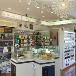 The Mobile Spa - Phone Repairs - Great looking store