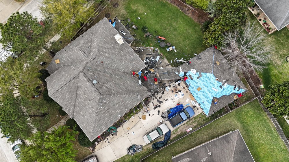 Slide of Right Price Roofing and Construction