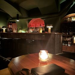 Parlour - Bar
