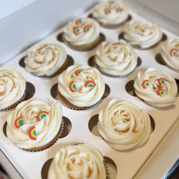 Elle and Aud's Sweets Kitchen - Cupcakes Near Me Elle and Aud's Sweets Kitchen - Cupcakes Near Me