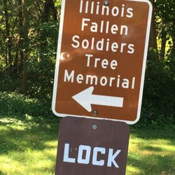 Illinois Fallen Soldiers Tree Memorial - Signage