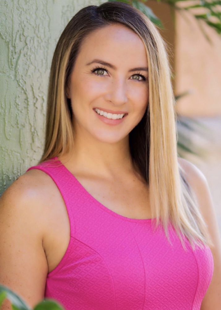 Julianna Guevara, LMHC - grief counselor in Davie, FL