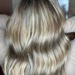 Wash & Brushup Co. - Hair color & Haircut by Joanna