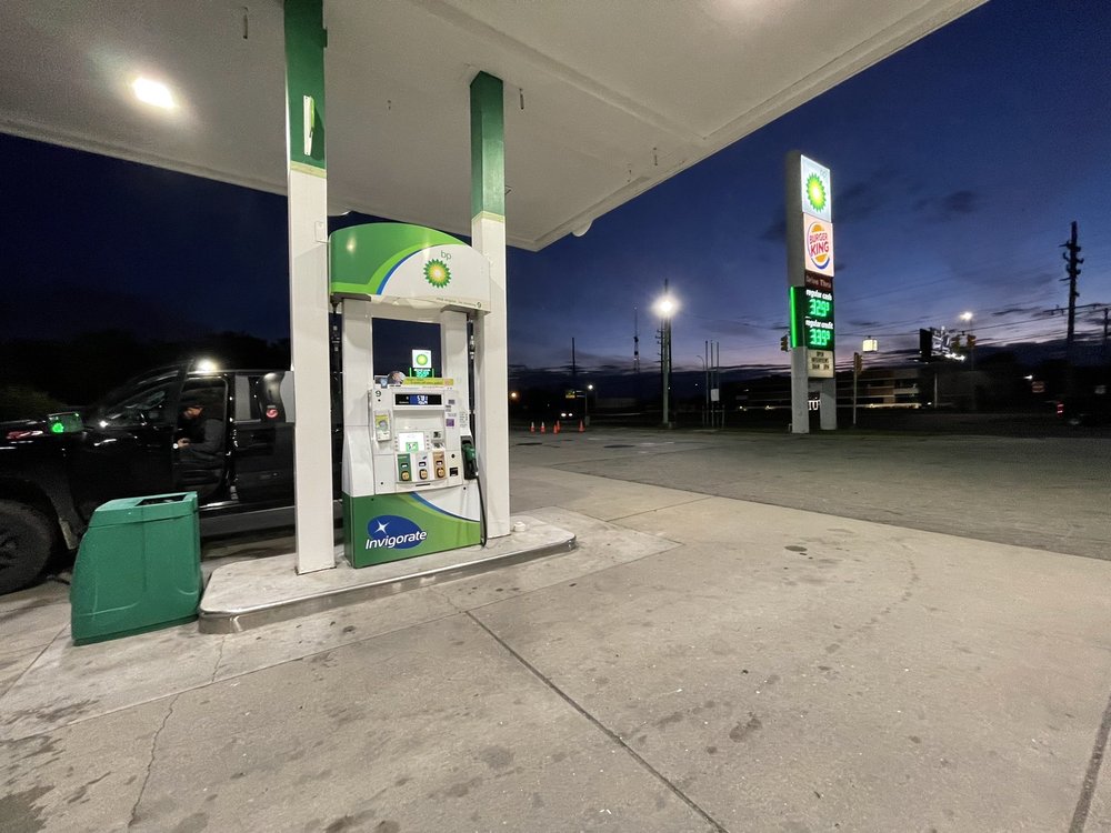 BP Mound Truck Stop & Burger King, Warren Roadtrippers