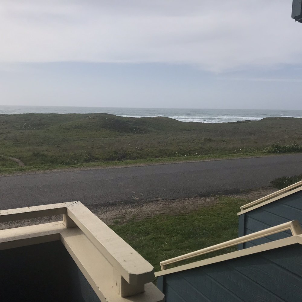 Surf and Sand Lodge - Ocean view, porch, and beach access as advertised - Hotels Near Me - Fort Bragg, California Surf and Sand Lodge - Ocean view, porch, and beach access as advertised - Hotels Near Me - Fort Bragg, California