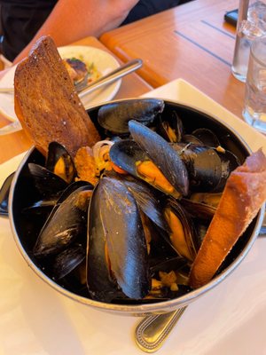 PORT Waterfront Bar & Grill by null