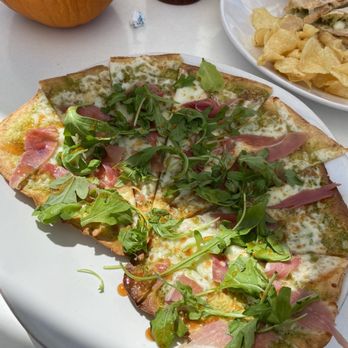 Ralph & Rose - Hot honey flatbread - Cafes Near Me - Dallas, Texas