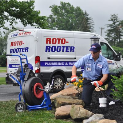 Roto-Rooter Plumbing & Drain Services Logo