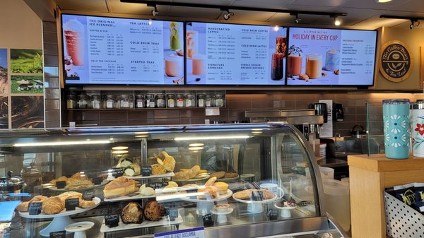 The Coffee Bean & Tea Leaf by null