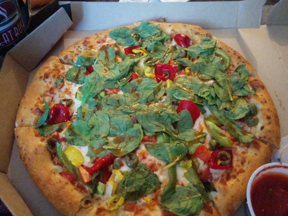 PIZZA HUT Updated September 2024 17 Reviews 589 Grand Ave