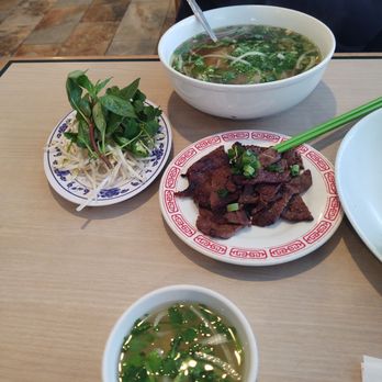 Pho Thai Hung - Beef pho noodle soup - Vietnamese Near Me - Richmond, California