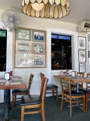 Fellingham's Restaurant Sports Bar by null