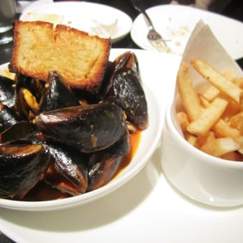 Skates On The Bay - Seafood Near Me - Berkeley, California Skates On The Bay - Seafood Near Me - Berkeley, California
