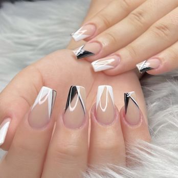 Pro Nails - Fun unique French tips - Nail Salons Near Me - Hanceville, Alabama