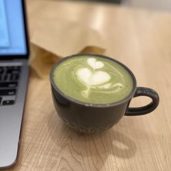 Kitchen & Coffee - Rose beet with matcha soy latte