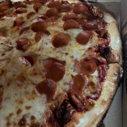 Luis Pizza