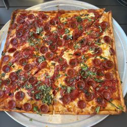 Pies Place - Cupping pepperoni & mike's hot honey