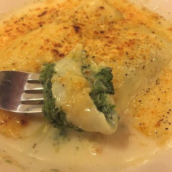 Sardi's - Spinach Cannelloni au Gratin - American Near Me - New York, New York Sardi's - Spinach Cannelloni au Gratin - American Near Me - New York, New York